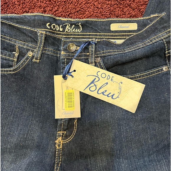Womens Code Blue (jeans) size 10 long with simple design on back pockets ! - Picture 2 of 4